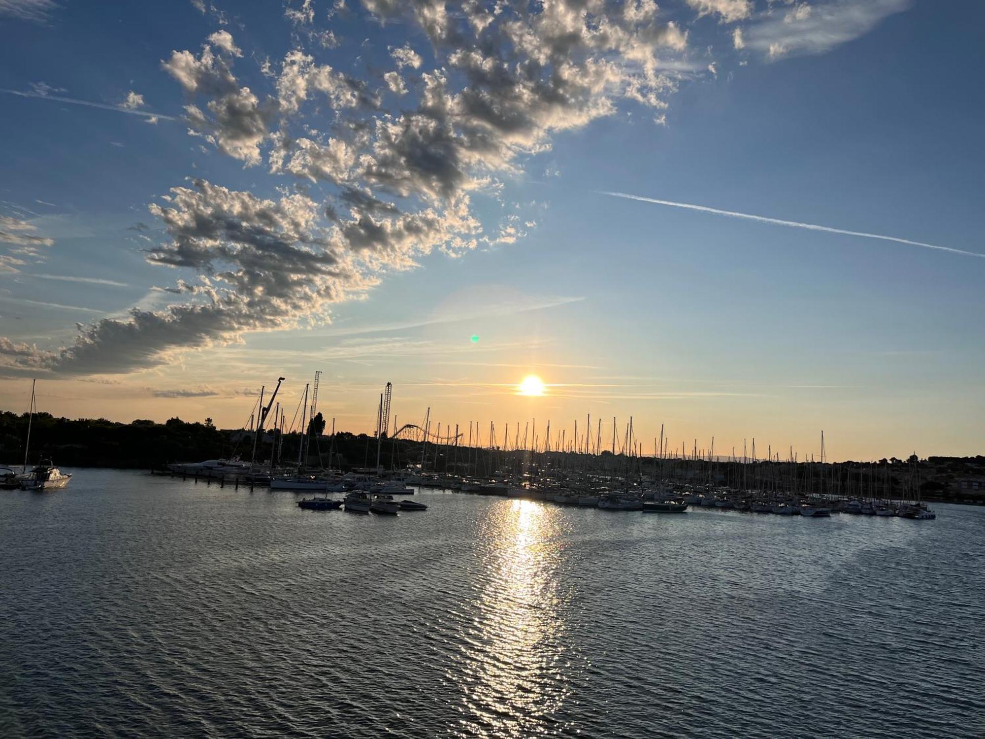 Studio Prestige Avec Terrasse, Ile Des Pecheurs, Vue Port アグド エクステリア 写真